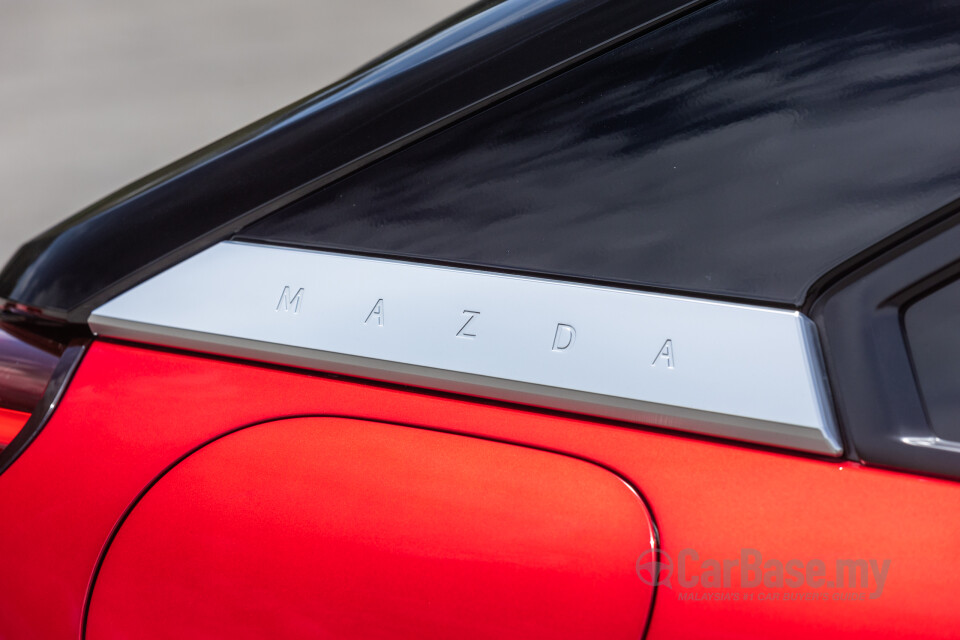 Mazda MX-30 DR (2022) Exterior