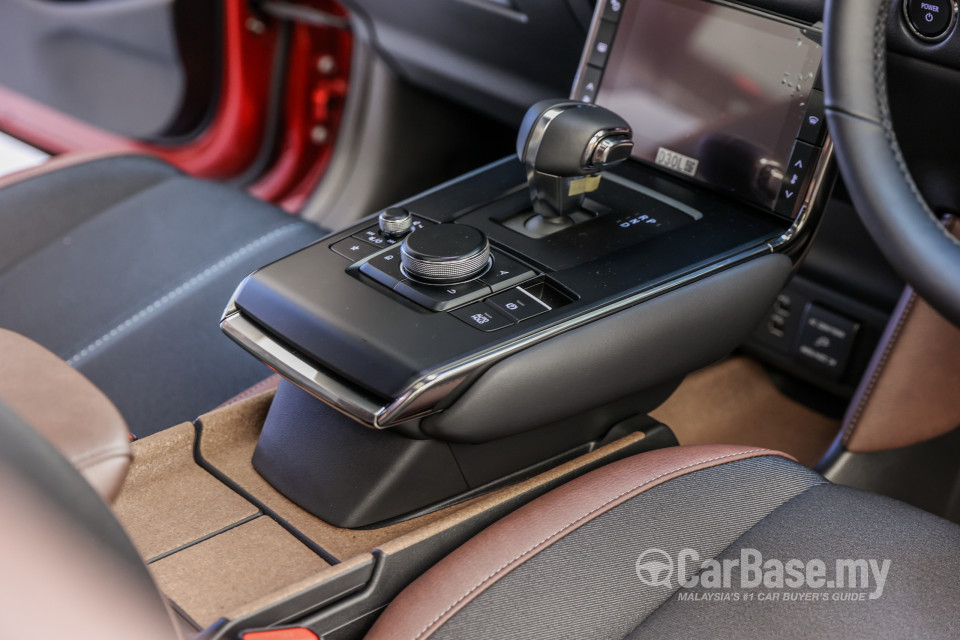 Mazda MX-30 DR (2022) Interior