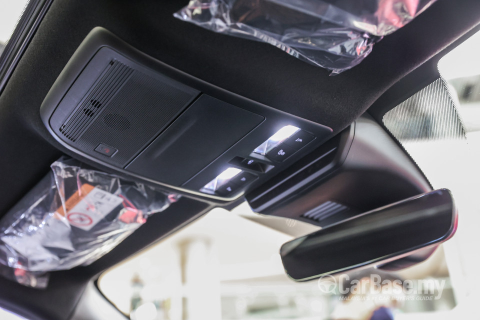 Mazda MX-30 DR (2022) Interior