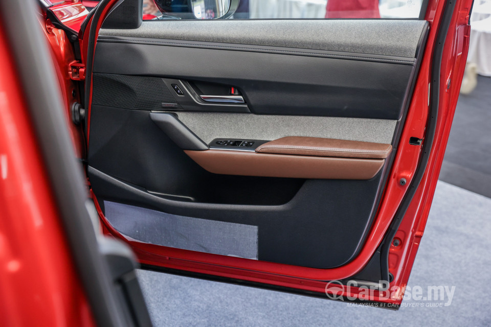 Mazda MX-30 DR (2022) Interior
