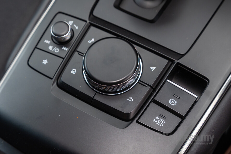 Mazda MX-30 DR (2022) Interior