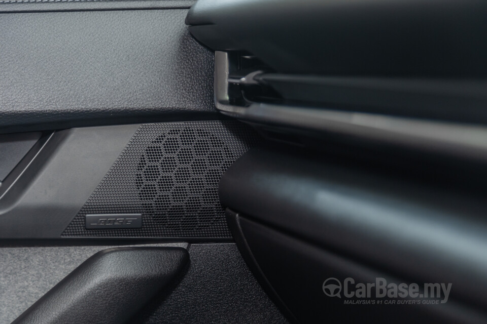 Mazda MX-30 DR (2022) Interior