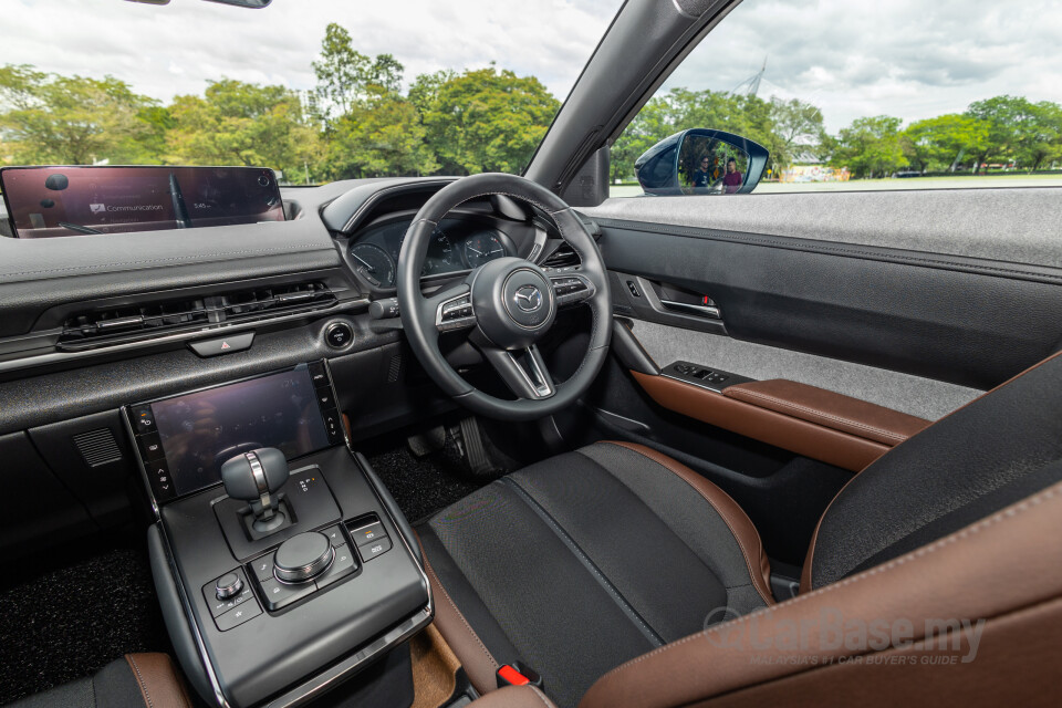 Mazda MX-30 DR (2022) Interior