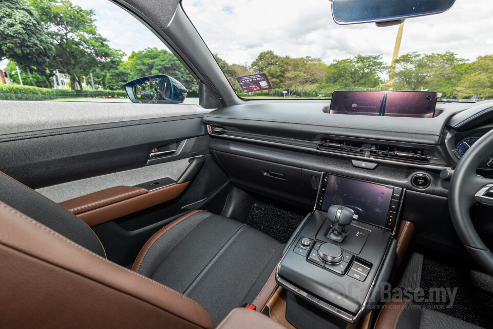 Mazda MX-30 DR (2022) Interior