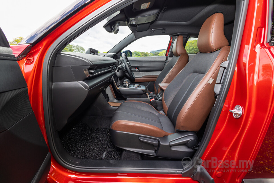 Mazda MX-30 DR (2022) Interior