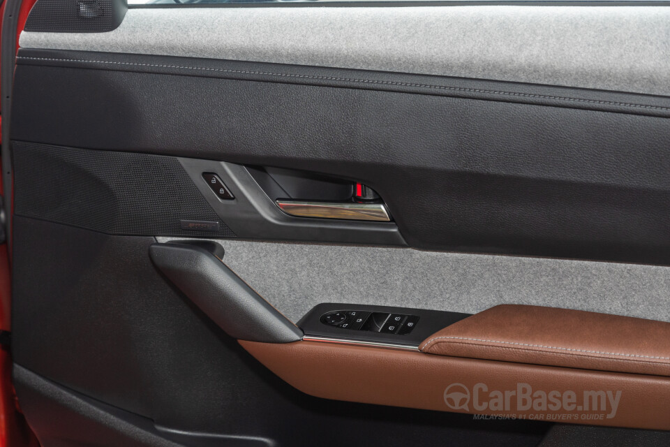 Mazda MX-30 DR (2022) Interior