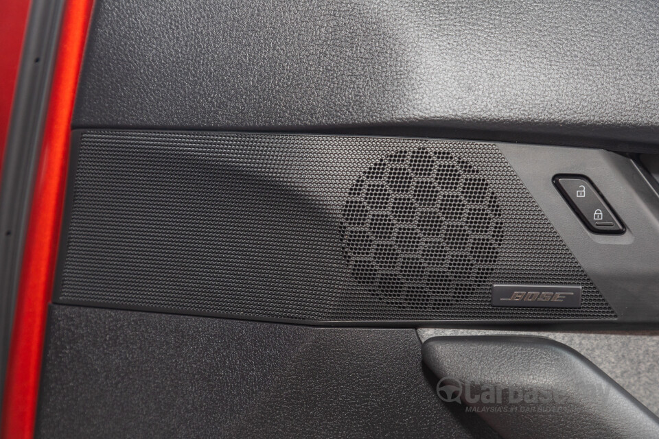 Mazda MX-30 DR (2022) Interior