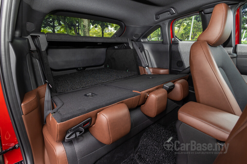 Mazda MX-30 DR (2022) Interior