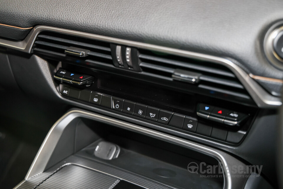 Mazda CX-60 KH (2025) Interior