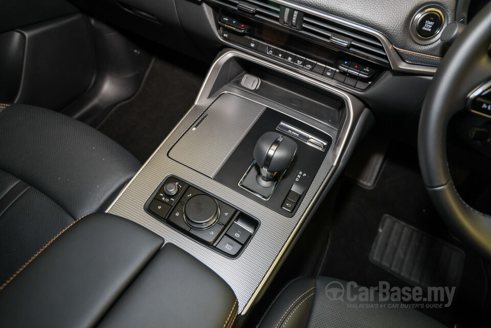 Mazda CX-60 KH (2025) Interior