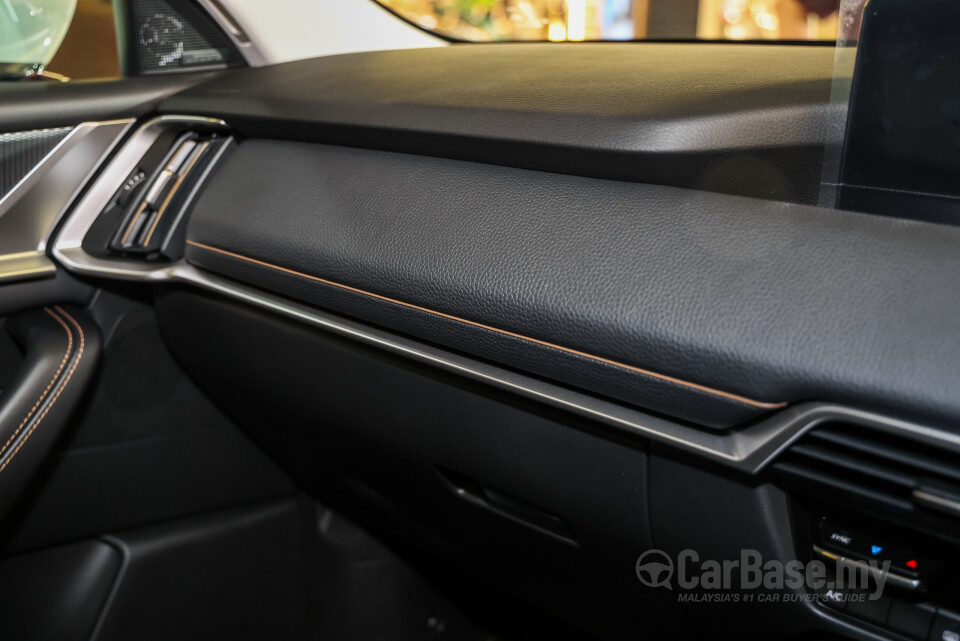 Mazda CX-60 KH (2025) Interior