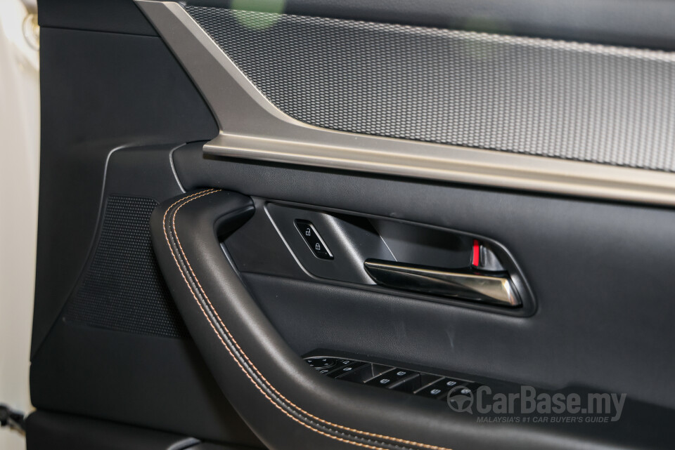 Mazda CX-60 KH (2025) Interior