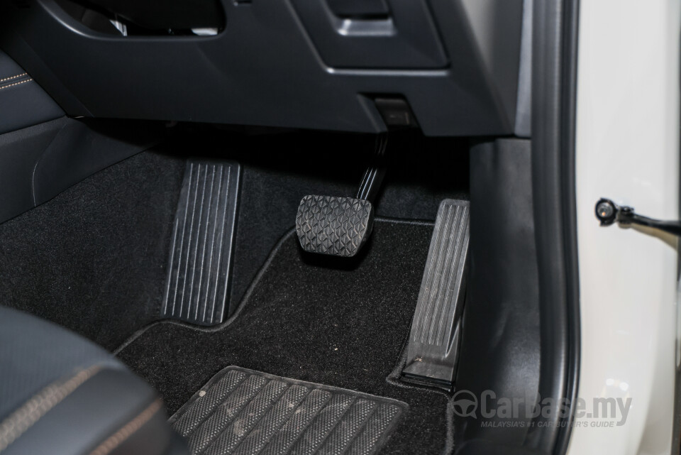 Mazda CX-60 KH (2025) Interior