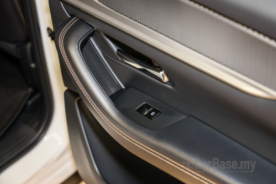 Mazda CX-60 KH (2025) Interior