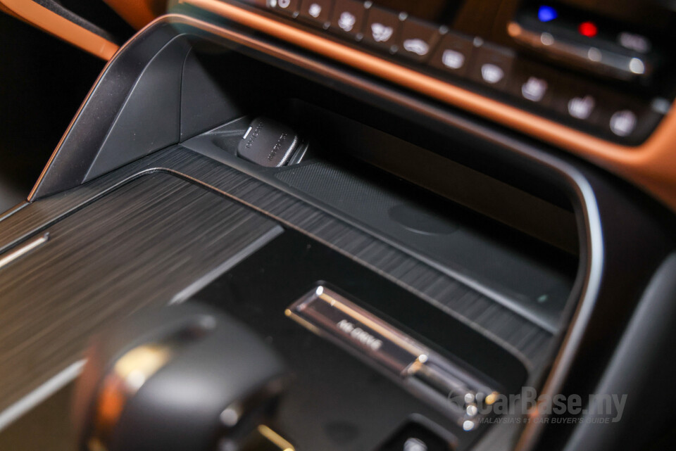 Mazda CX-80 KL (2025) Interior