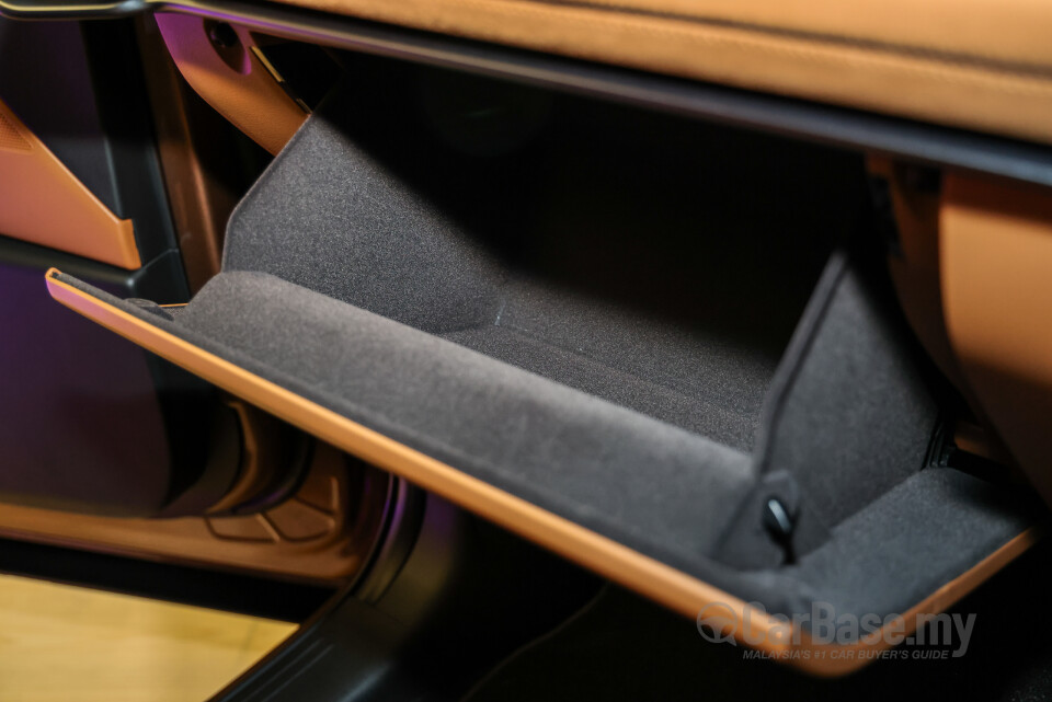 Mazda CX-80 KL (2025) Interior