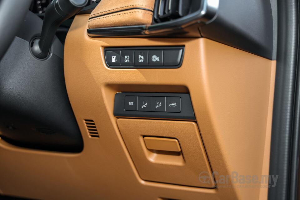 Mazda CX-80 KL (2025) Interior