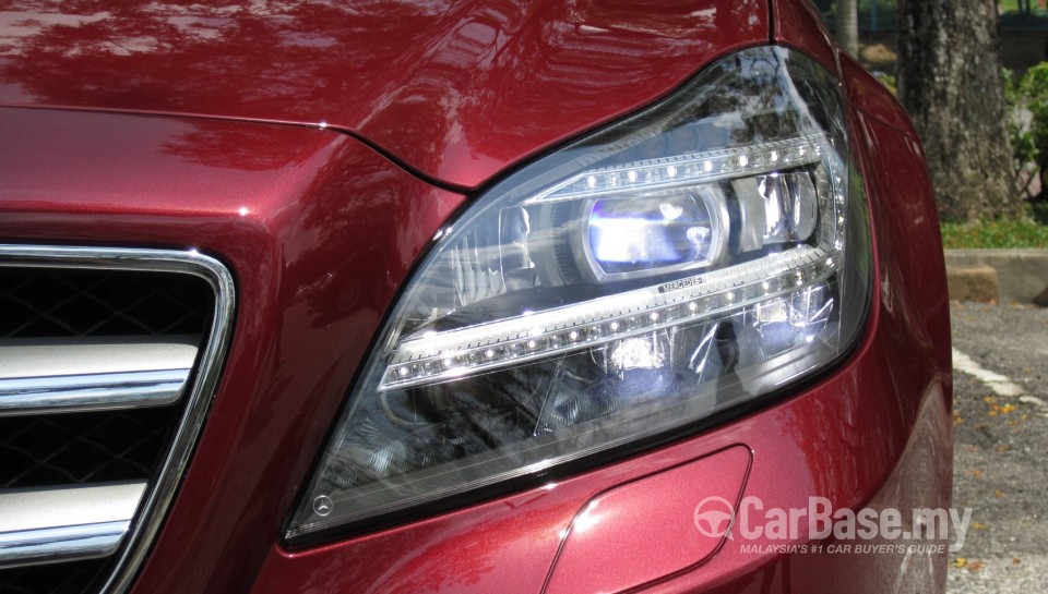 Mercedes-Benz CLS C218 (2012) Exterior
