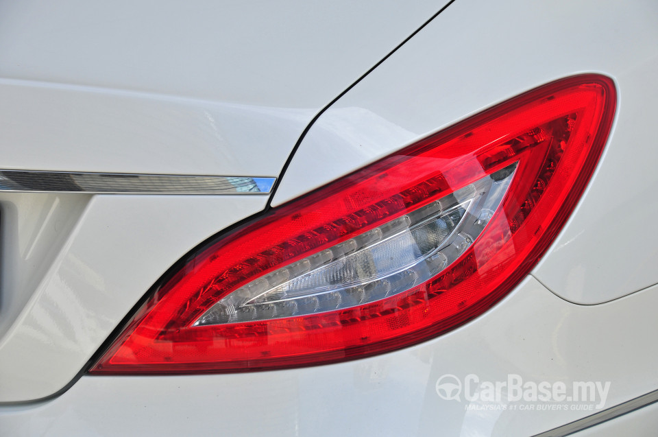 Mercedes-Benz CLS C218 (2012) Exterior