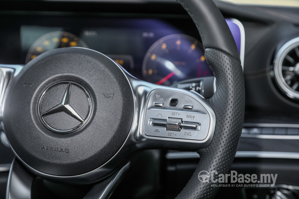 Mercedes-Benz CLS C257 (2018) Interior