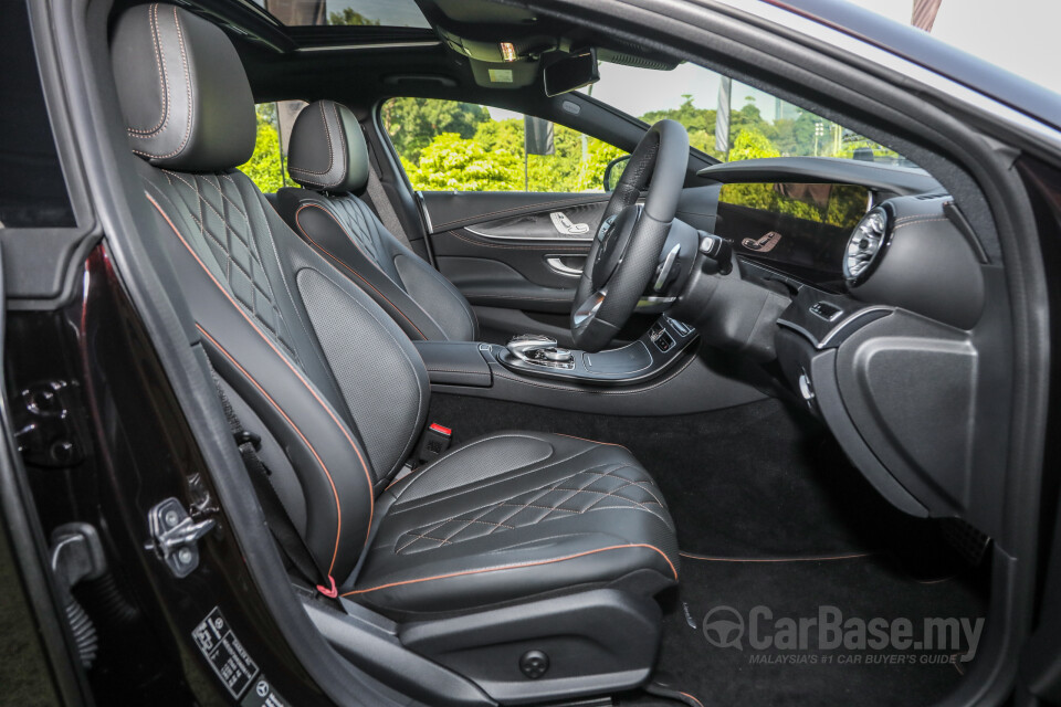 Audi A4 B9 (2016) Interior