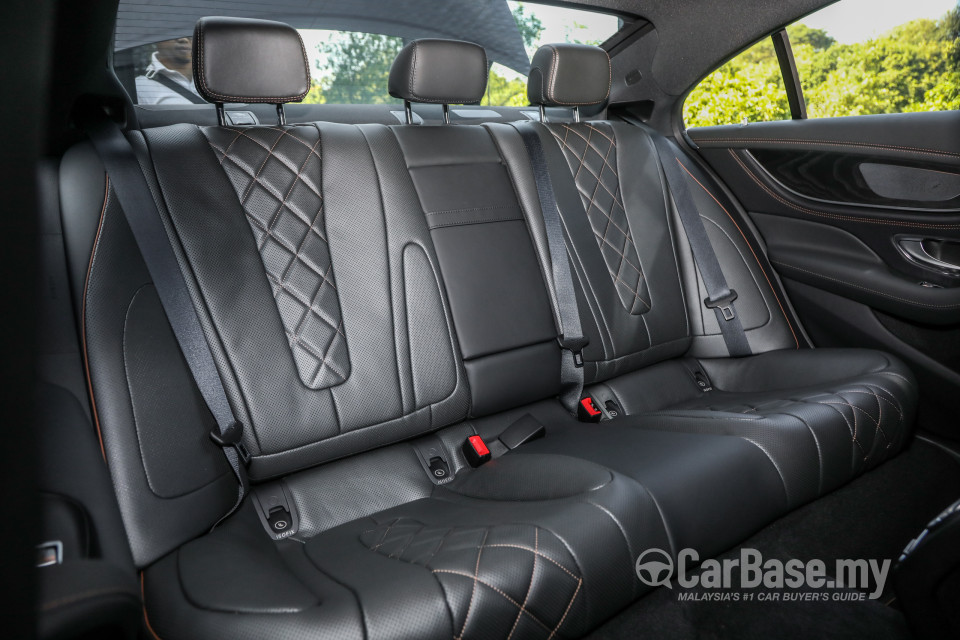 Mercedes-Benz CLS C257 (2018) Interior