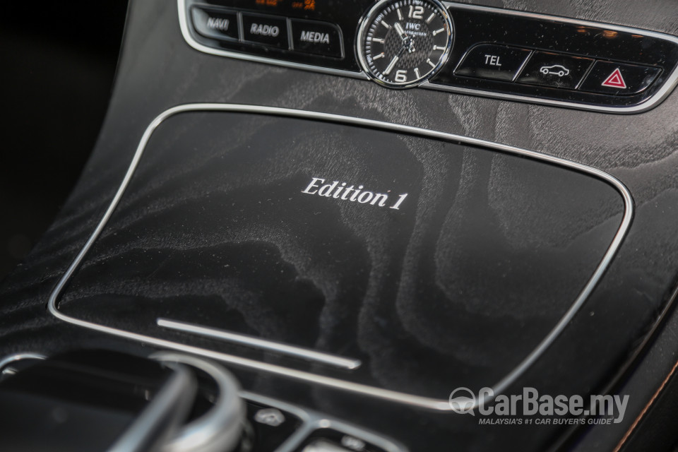 Mercedes-Benz CLS C257 (2018) Interior
