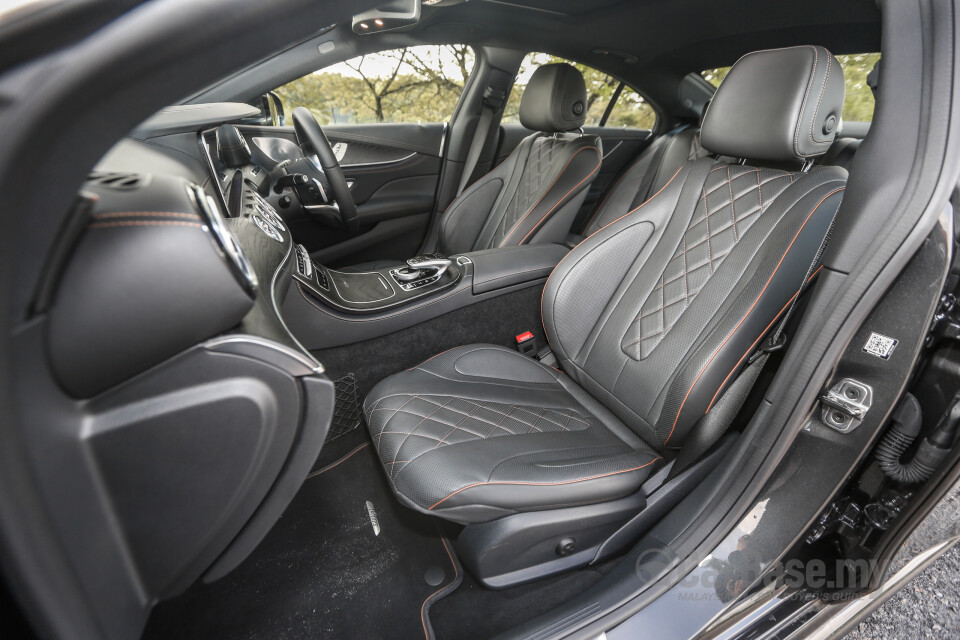 Mercedes-Benz SLC R172 Facelift (2016) Interior