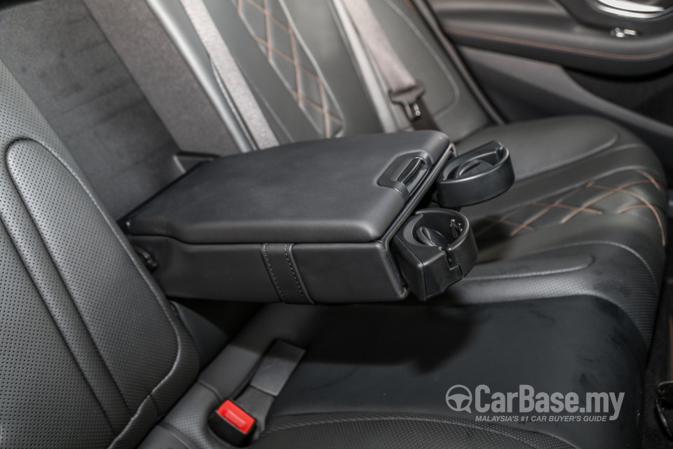 Mercedes-Benz CLS C257 (2018) Interior