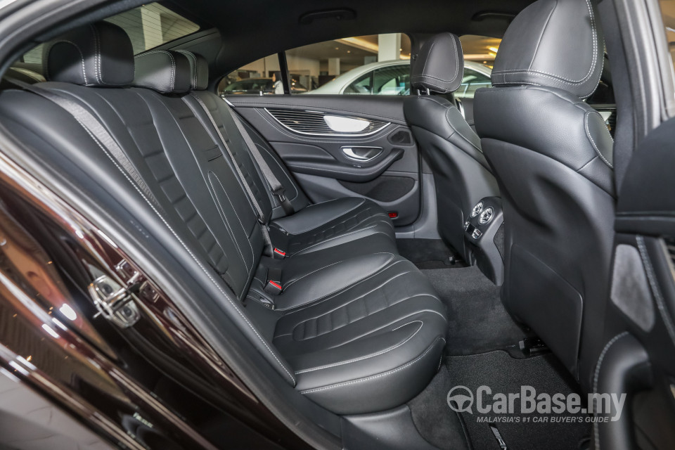 Mercedes-Benz CLS C257 (2018) Interior