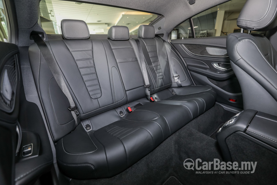 Mercedes-Benz CLS C257 (2018) Interior