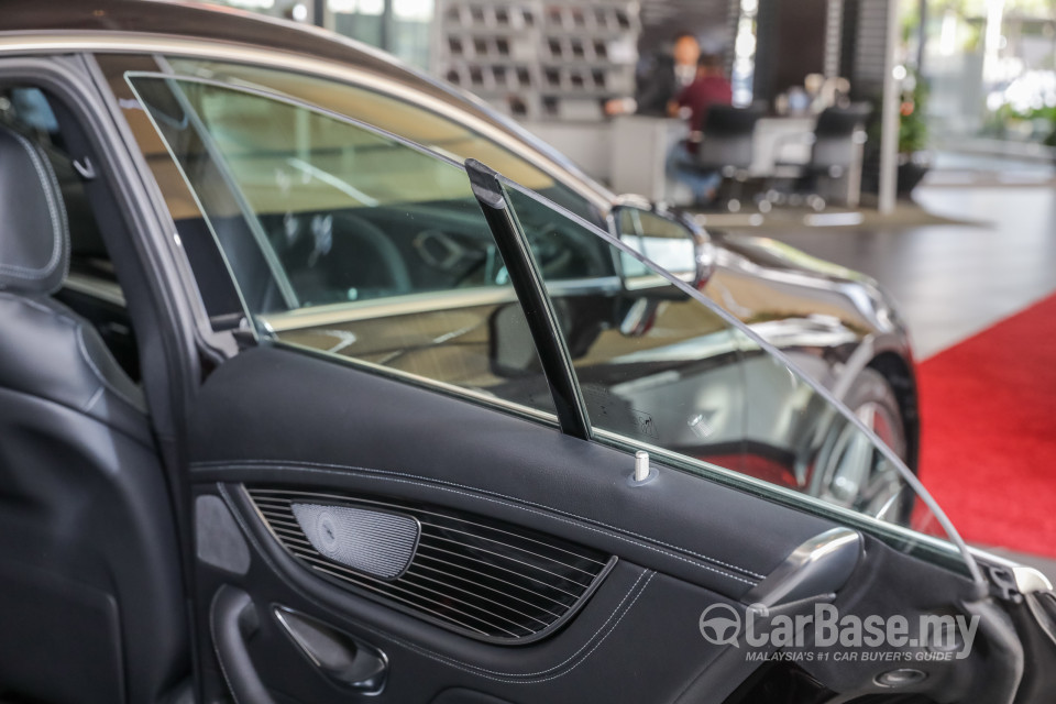 Mercedes-Benz CLS C257 (2018) Interior