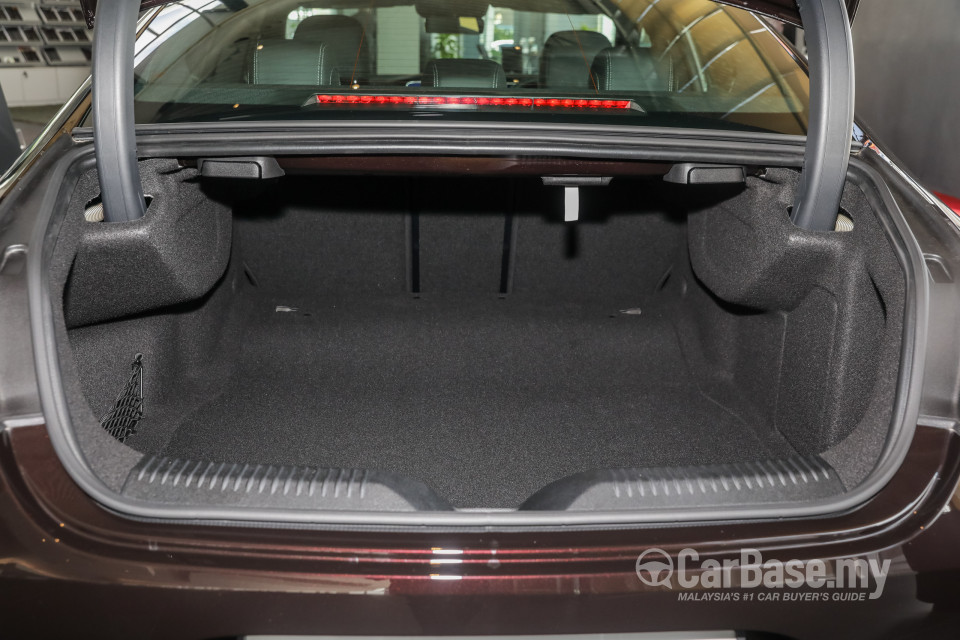 Mercedes-Benz CLS C257 (2018) Interior