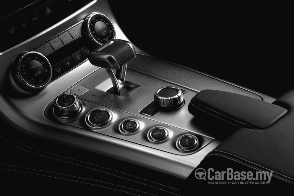 Mercedes-Benz SLS AMG C197 (2010) Interior