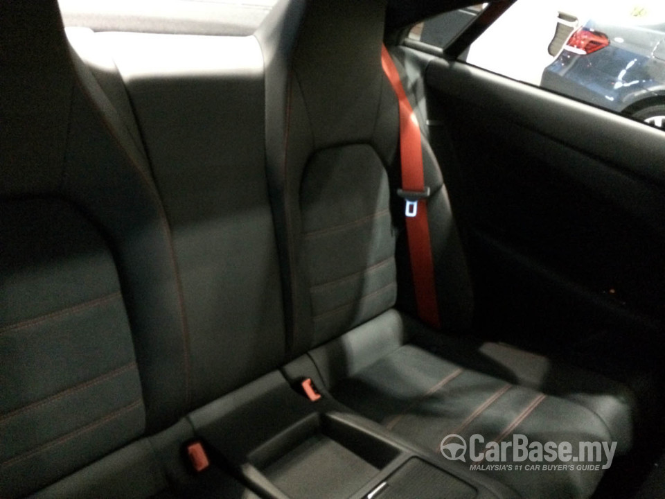 Mercedes-Benz E-Class Coupe C207 Facelift (2014) Interior