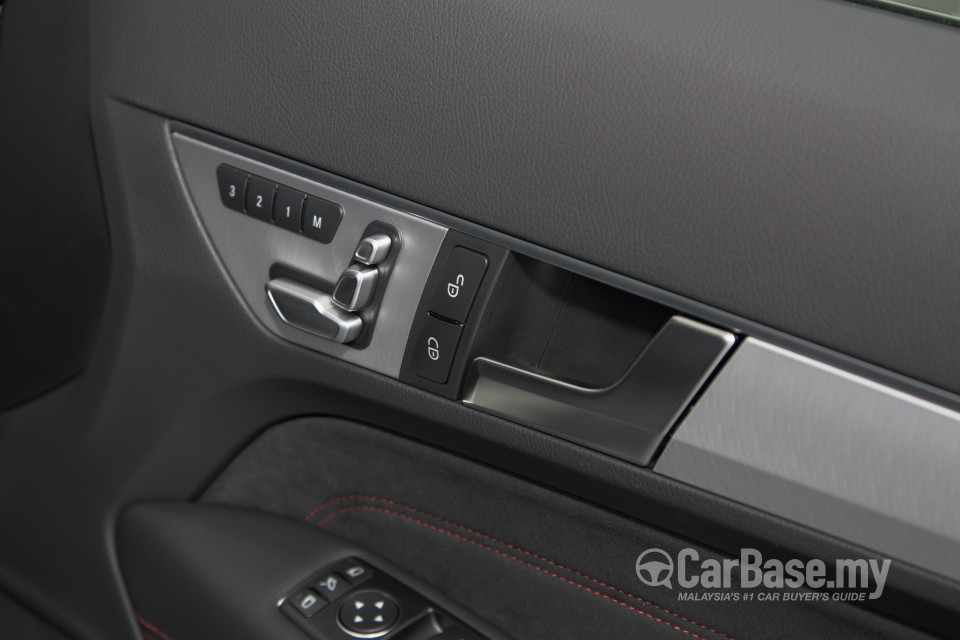 Mercedes-Benz E-Class Coupe C207 Facelift (2014) Interior
