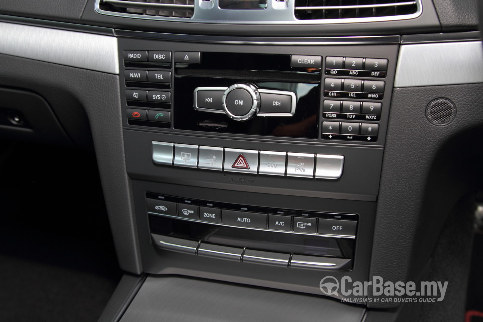 Mercedes-Benz E-Class Coupe C207 Facelift (2014) Interior