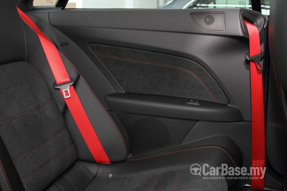 Mercedes-Benz E-Class Coupe C207 Facelift (2014) Interior