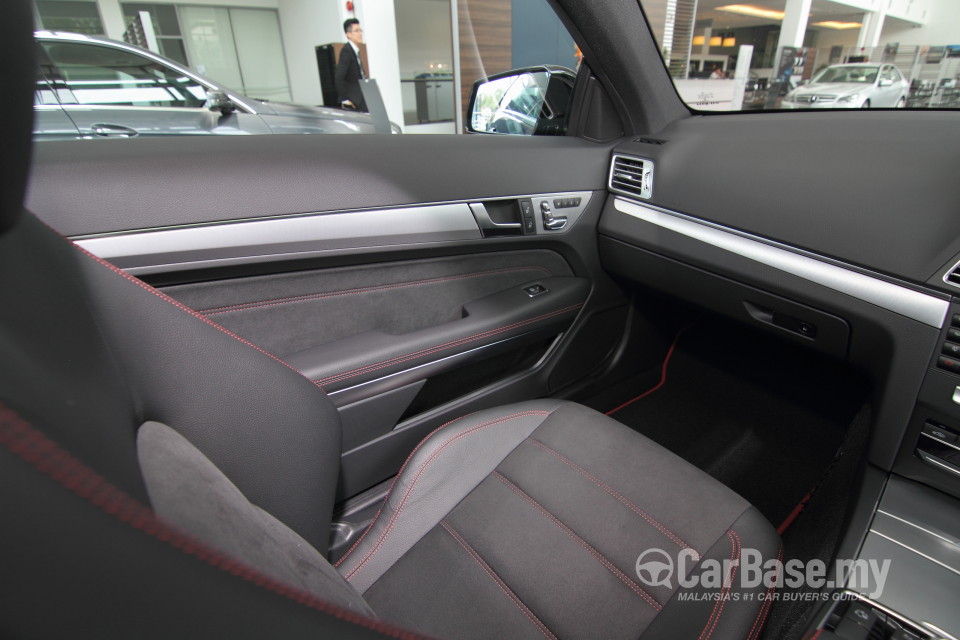 Mercedes-Benz E-Class Coupe C207 Facelift (2014) Interior
