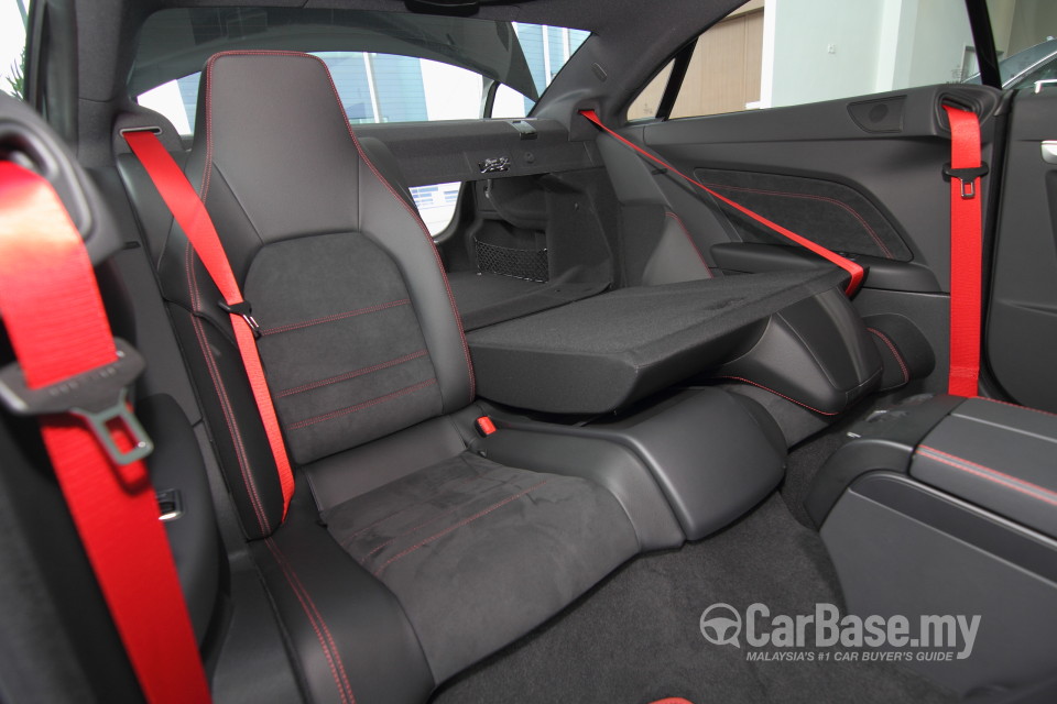 Mercedes-Benz E-Class Coupe C207 Facelift (2014) Interior