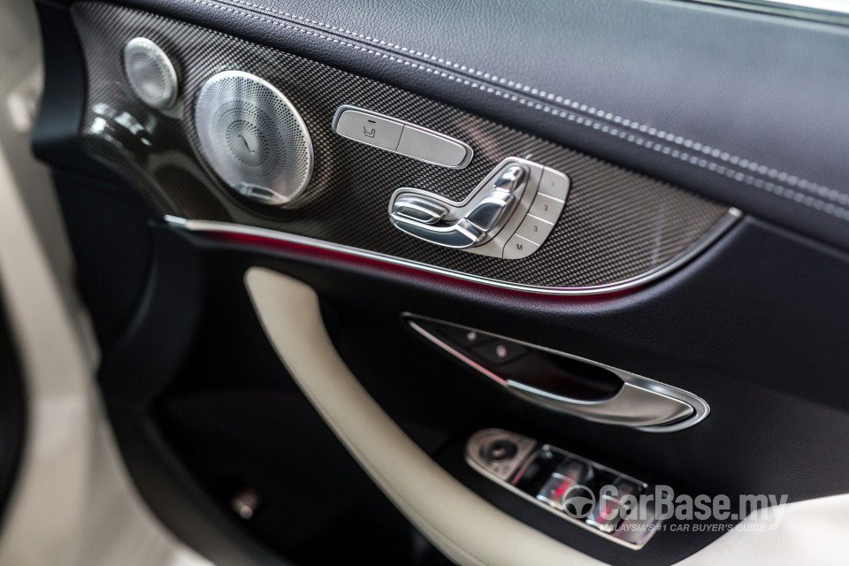 Mercedes-Benz E-Class Coupe C238 (2017) Interior