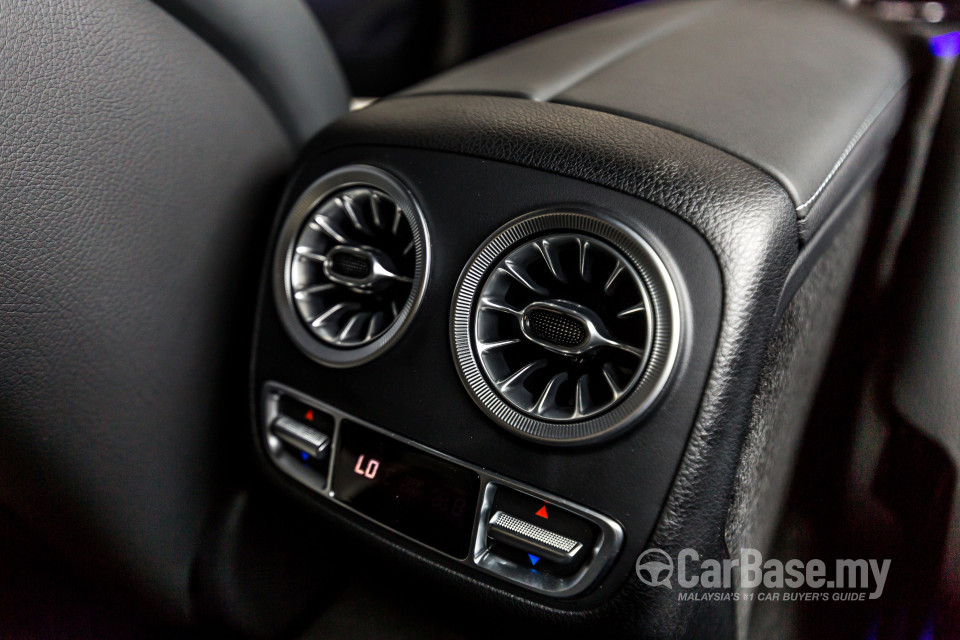 Mercedes-Benz E-Class Coupe C238 (2017) Interior