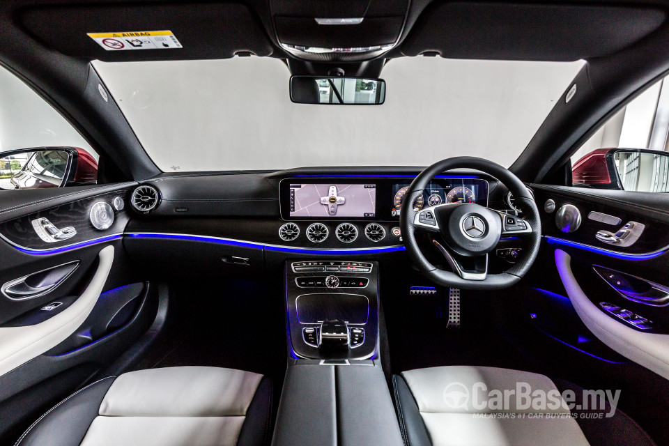 Mercedes-Benz E-Class Coupe C238 (2017) Interior