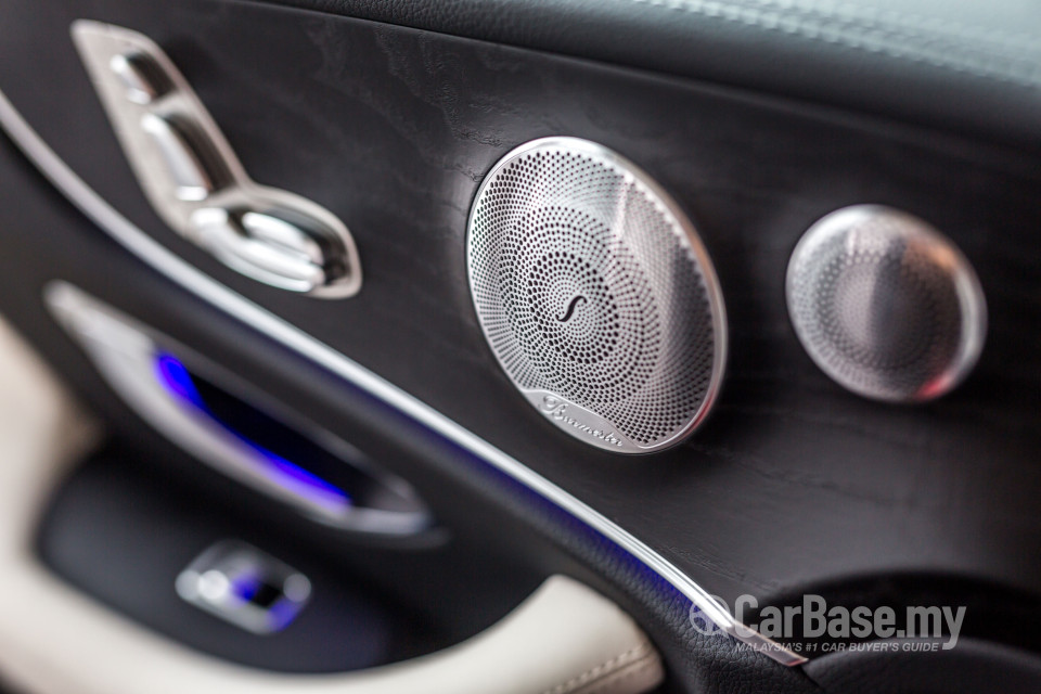 Mercedes-Benz E-Class Coupe C238 (2017) Interior