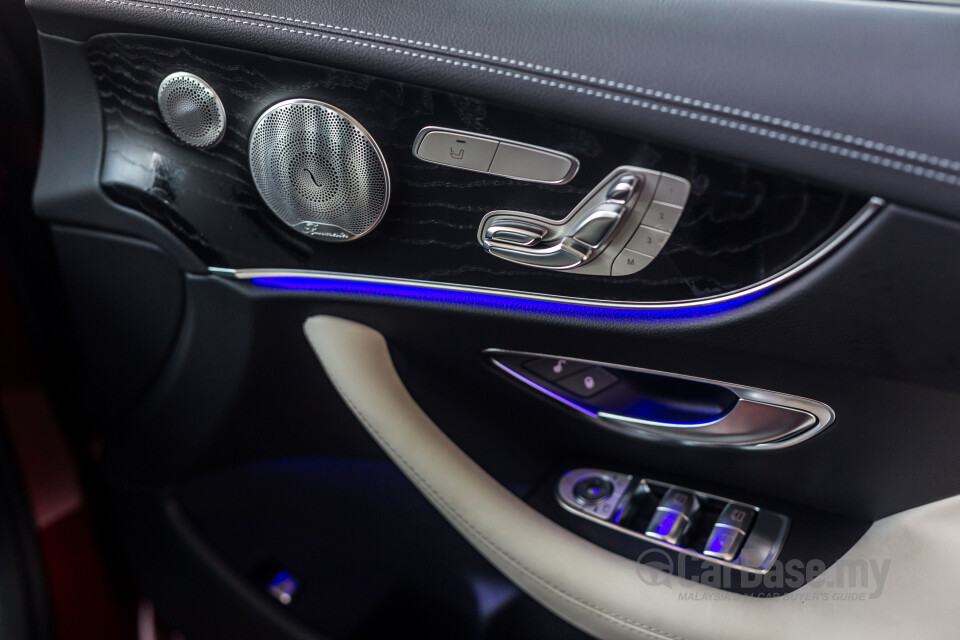 Mazda MX-5 ND (2015) Interior