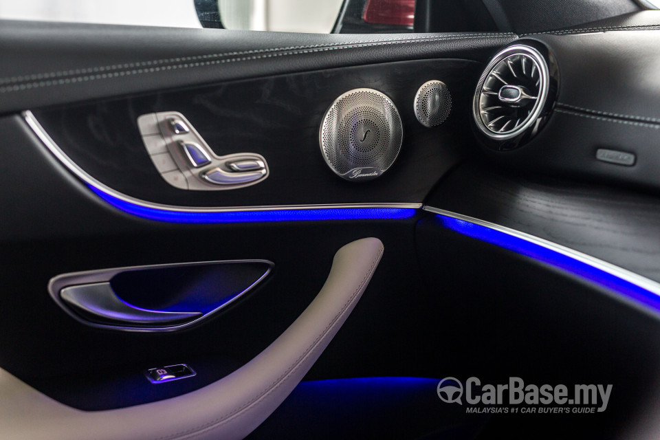 Mercedes-Benz E-Class Coupe C238 (2017) Interior