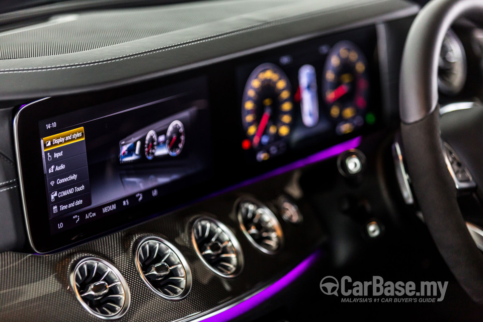 Mercedes-Benz E-Class Coupe C238 (2017) Interior