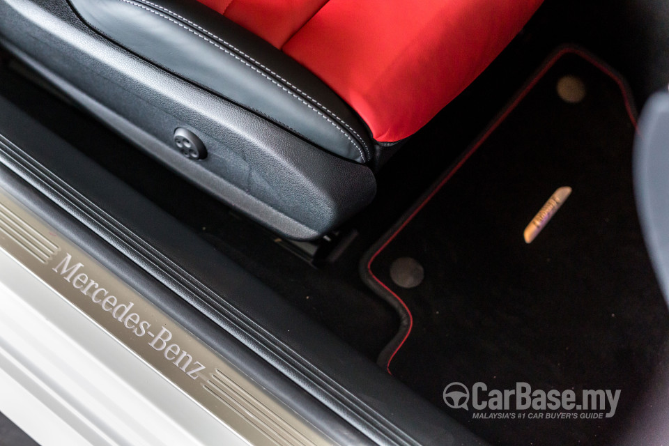 Mercedes-Benz E-Class Coupe C238 (2017) Interior