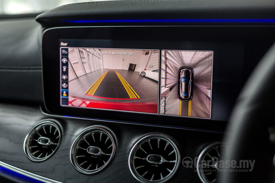 Audi A4 B9 (2016) Interior