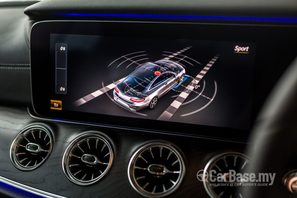 Mercedes-Benz E-Class Coupe C238 (2017) Interior